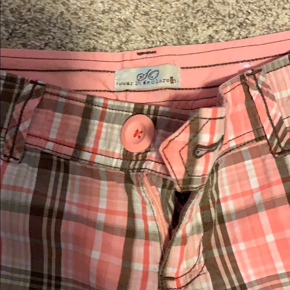 Bermuda shorts - Picture 3 of 6